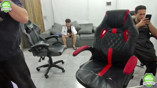 classied 12-06-2026 HD big show amateur Webcam
