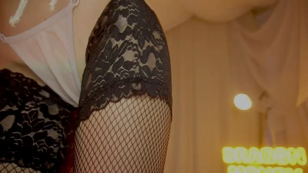 sunny_maria 13-06-2026 HD hard lovense gag lick