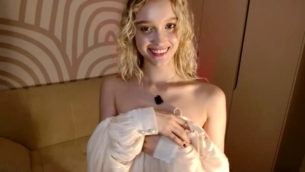 queenserenaaa 14-06-2026 HD big prettyface ass amateur