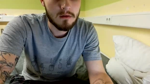 rusiksb31 14-06-2026 HD sexykitty gag kissing blowjob
