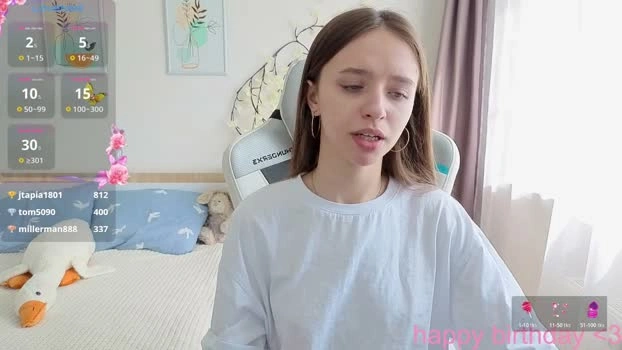 poopl_000 20-06-2026 HD lickpussy sucktits fingers legs