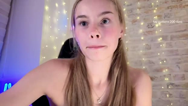 roxxxie_reid 20-06-2026 HD spanking horny bigass XXX