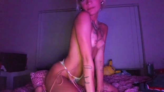 emilyyscottt 21-06-2026 HD analtoy orgasm squirt lovense