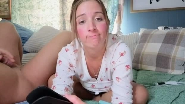 kaygraciee 25-06-2026 HD fuckass natural fingering gag