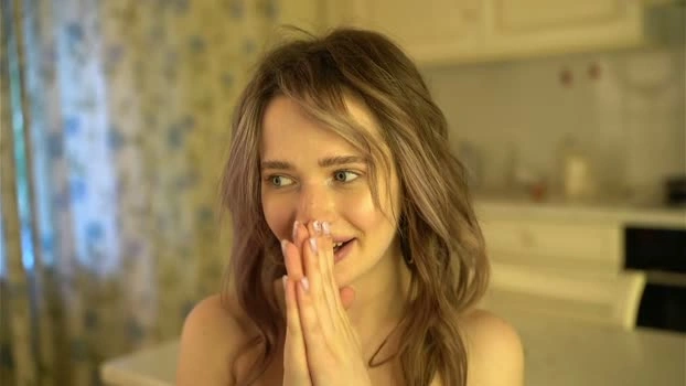 richaura 26-06-2026 HD lick jerkoff yummy Video