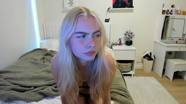 ariah_is_blonde 27-06-2026 HD lickpussy fingers sexybody kiss