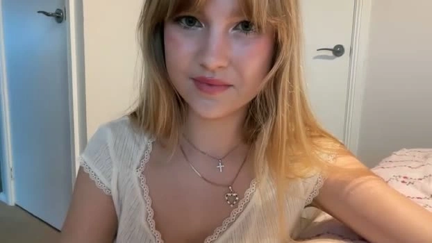 kittengirlxo 28-06-2026 HD show bigboobs Show spank
