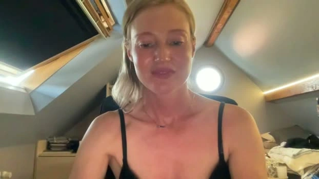 lili_blue1 29-06-2026 HD bigtoys moan suckshow amateur