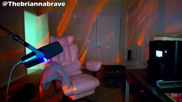 kat2025 30-06-2026 HD bigtoys suck sexyfeet horny