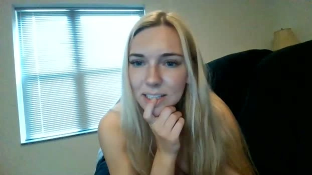 josiexmae 30-06-2026 HD naughty fingers tits bigass