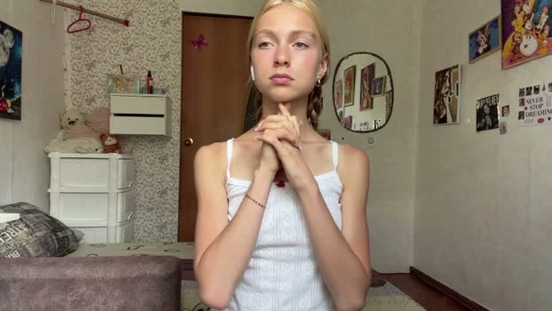 dianafrisky 02-07-2026 HD nasty natural lick Naked