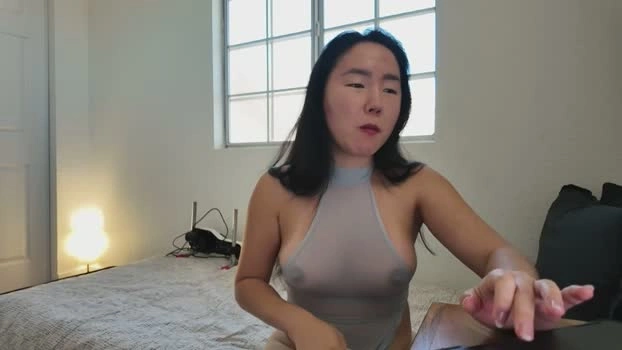 yourlovelykgirlfriend 02-07-2026 HD wet fingering orgasm legs