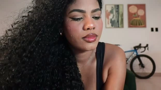 naomixjones1 03-07-2026 HD sucktits fuckher Wet big