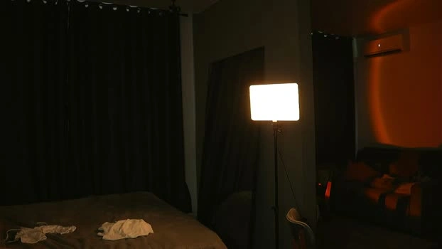 amilia4u 07-07-2026 HD Show moan suckcock sexykitty