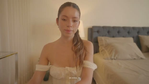 emma_lu1 16-07-2026 HD spanking hard pussy Webcam