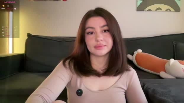 vaiee 17-07-2026 HD Ass Webcam Nude lovense