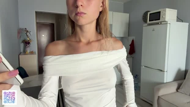 dianafrisky 18-07-2026 HD kissing Recorded prettyface fuckhard