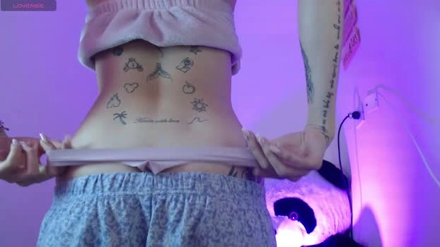 april_dumont5
