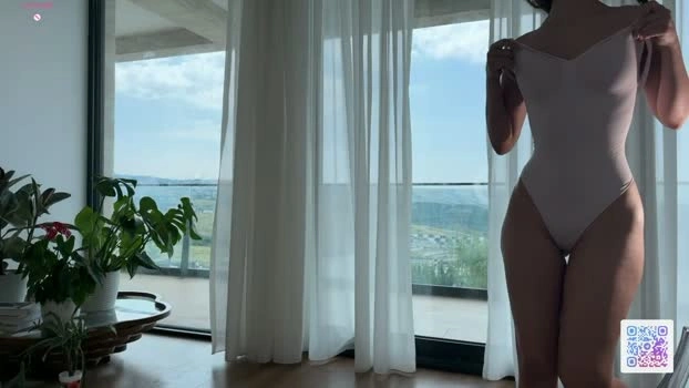 blissdilley 24-07-2026 HD yummy Topless amateur big