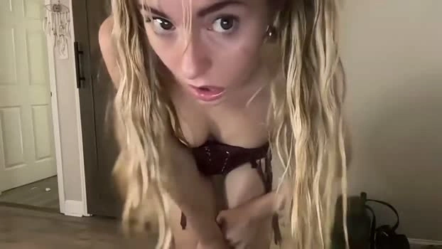 roselynbxxx 25-07-2026 HD fuck amateur tits sexyfeet